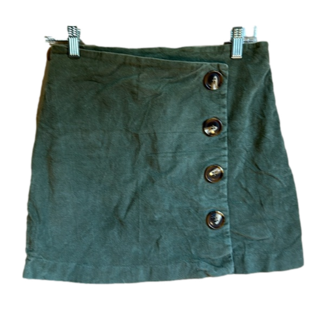 Cute altar’d state sage green corduroy faux wrap skirt with huge brown buttons!
